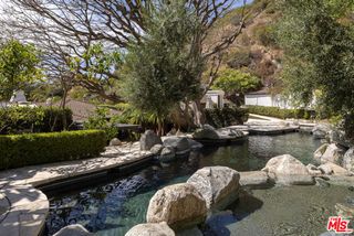 9507 Heather Road, Los Angeles, CA 90210