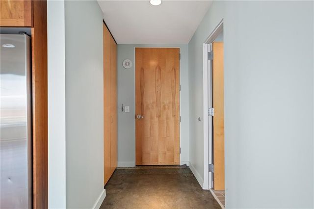 21 W 10th Street 11C, Kansas City, MO 64105