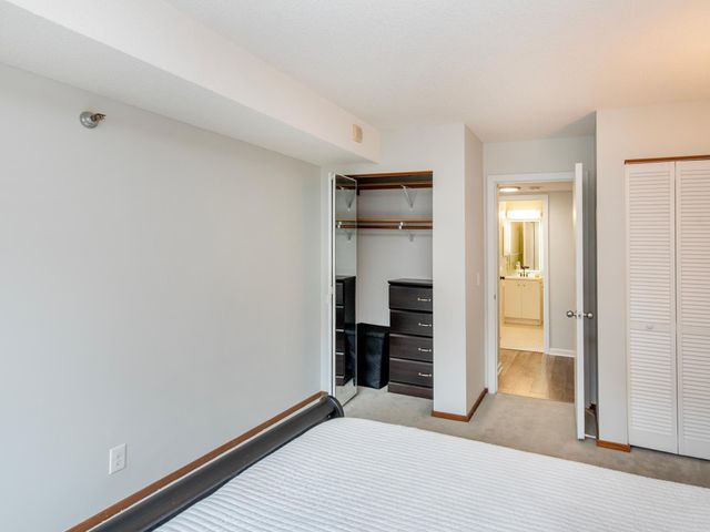 26 10th Street W 709, Saint Paul, MN 55102