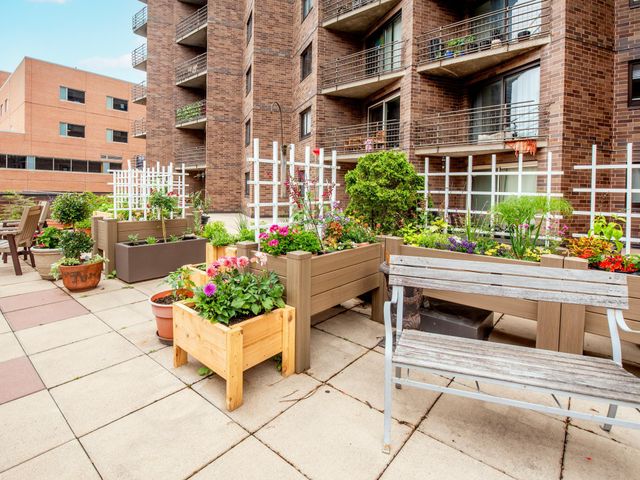 26 10th Street W 709, Saint Paul, MN 55102