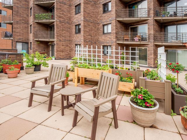 26 10th Street W 709, Saint Paul, MN 55102