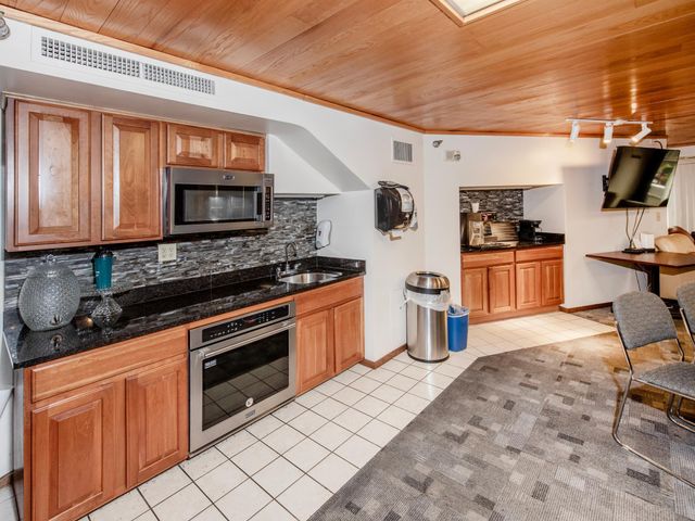 26 10th Street W 709, Saint Paul, MN 55102