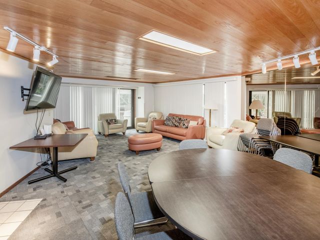 26 10th Street W 709, Saint Paul, MN 55102