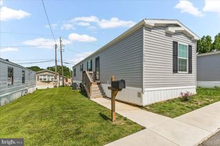513 CANTER RD #128, Wilmington, DE 19810