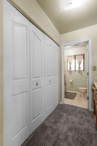 21082 Oak Knoll Road, Redding, CA 96003