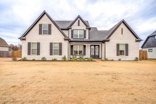 120 JAMES CV, Oakland, TN 38060