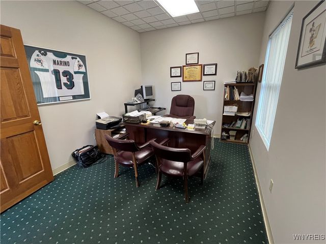 2121 Sawyer Drive, Wheatfield, NY 14304