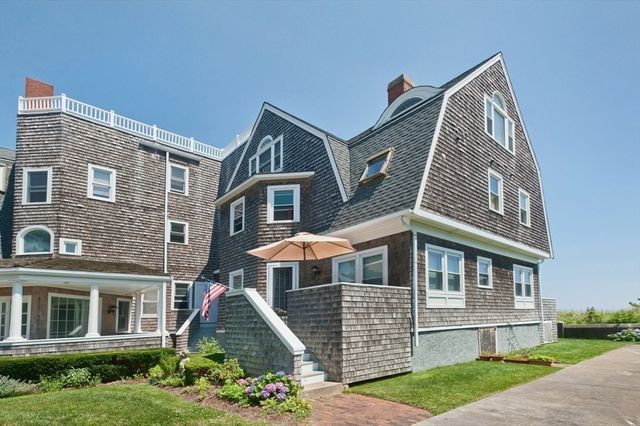175 Beach Ave 3, Hull, MA 02045