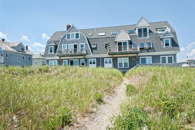 175 Beach Ave 3, Hull, MA 02045