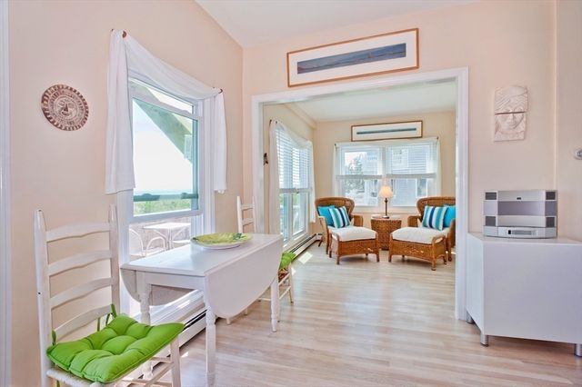 175 Beach Ave 3, Hull, MA 02045