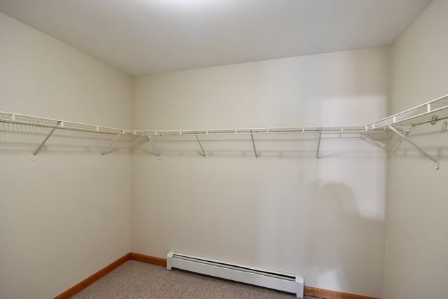 375 Thompson Rd, Webster, MA 01570