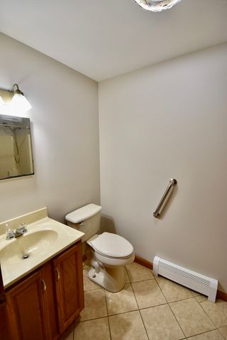 375 Thompson Rd, Webster, MA 01570
