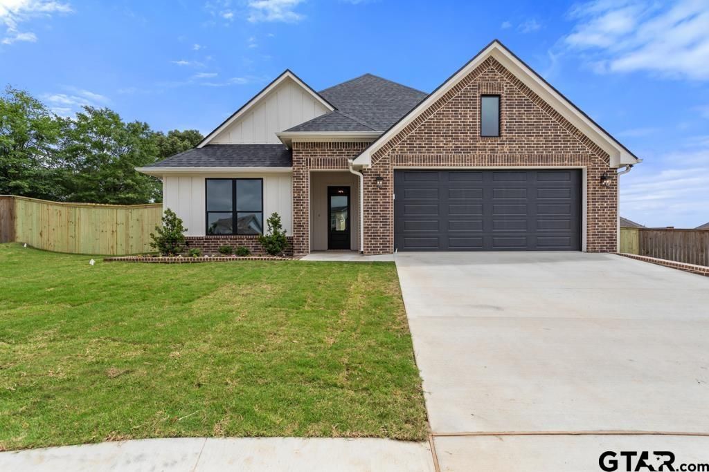 7201 Rolling Acres, Tyler, TX 75707