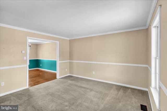 110 LETORT LN, Douglassville, PA 19518