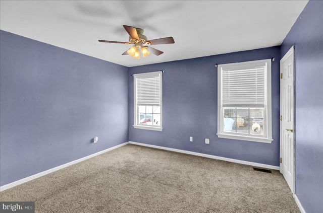 110 LETORT LN, Douglassville, PA 19518