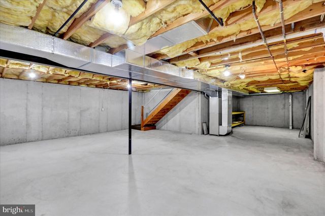 110 LETORT LN, Douglassville, PA 19518