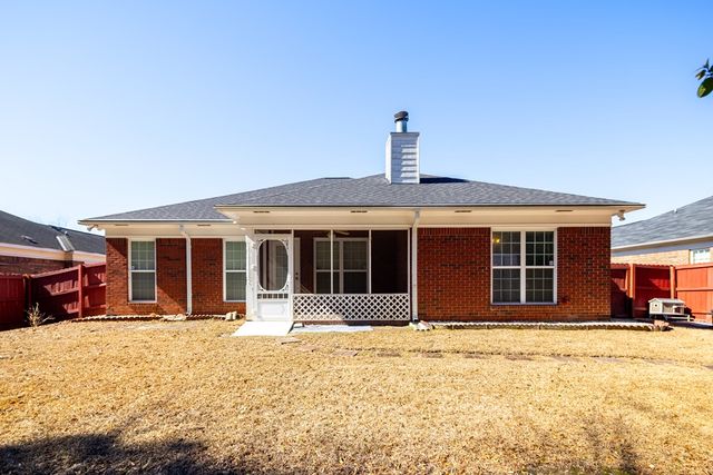 27 Devonshire Drive, Phenix City, AL 36870