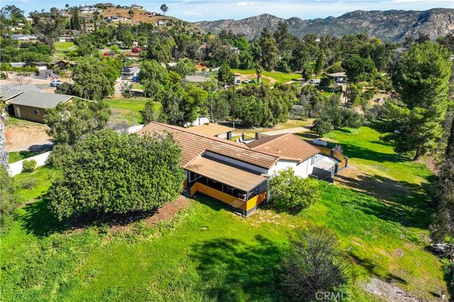 11442 Pinehurst, Lakeside, CA 92040