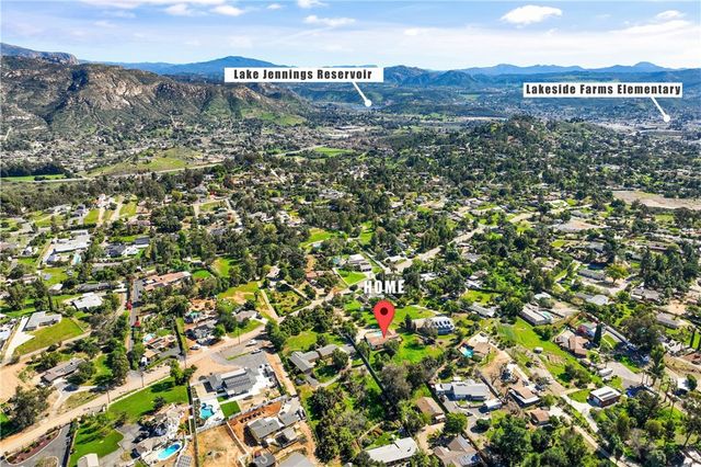 11442 Pinehurst, Lakeside, CA 92040