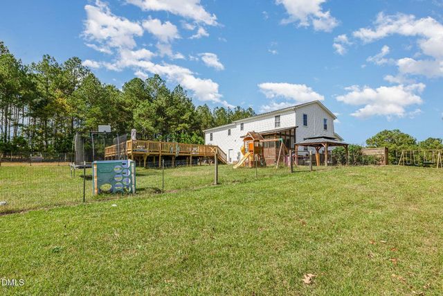 400 Lazy J Drive, Smithfield, NC 27577