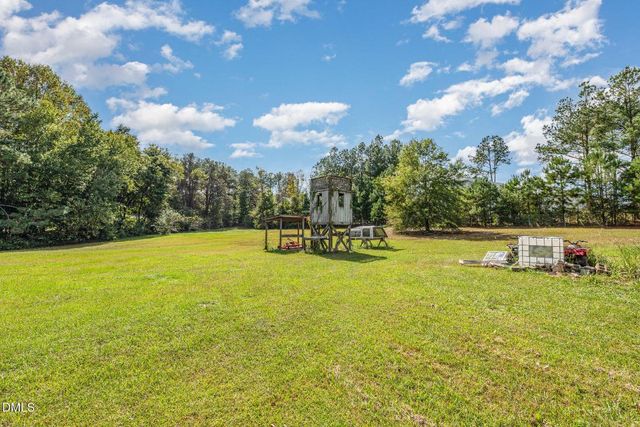 400 Lazy J Drive, Smithfield, NC 27577