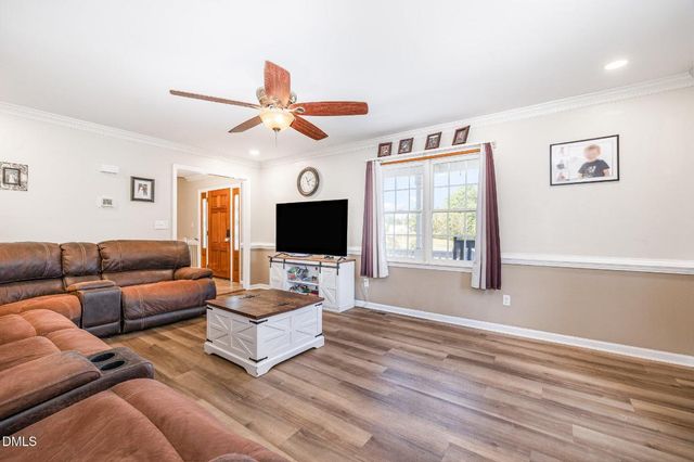 400 Lazy J Drive, Smithfield, NC 27577