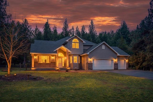 23216 E Morris Rd, Newman Lake, WA 99025