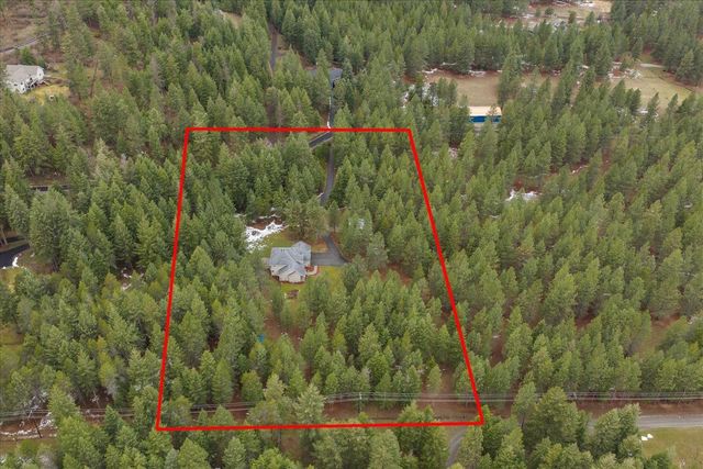 23216 E Morris Rd, Newman Lake, WA 99025