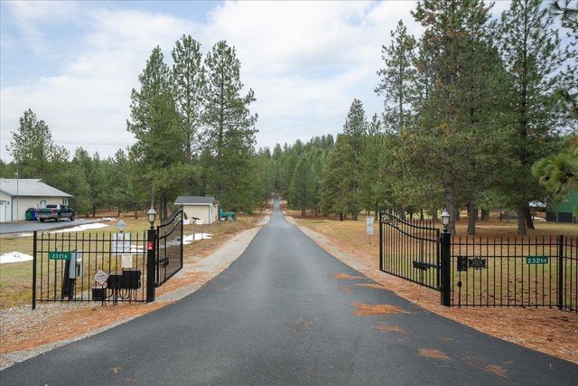 23216 E Morris Rd, Newman Lake, WA 99025