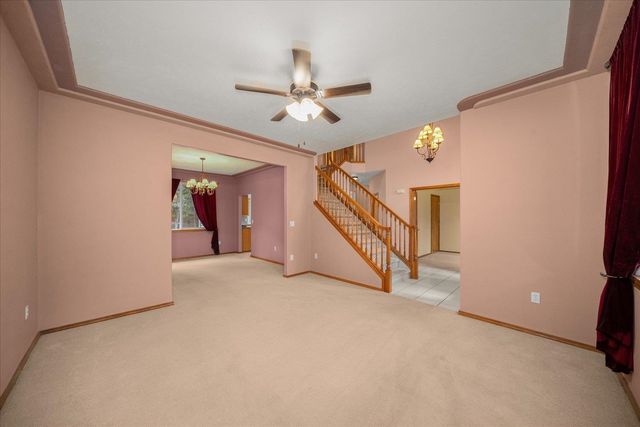 23216 E Morris Rd, Newman Lake, WA 99025