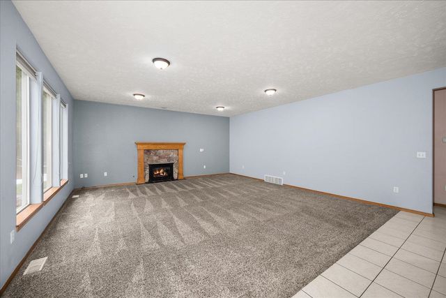 23216 E Morris Rd, Newman Lake, WA 99025