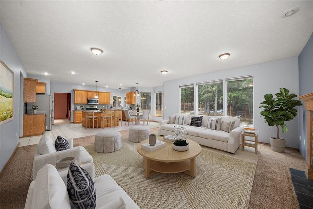 23216 E Morris Rd, Newman Lake, WA 99025