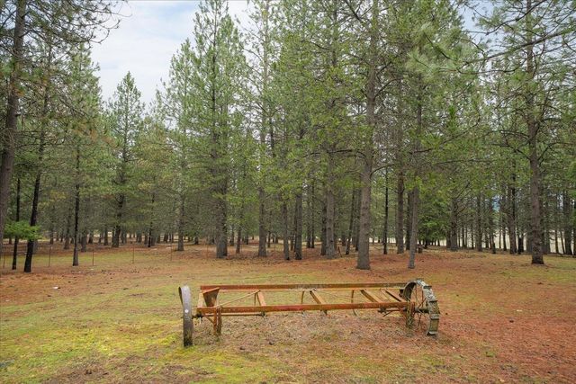 23216 E Morris Rd, Newman Lake, WA 99025