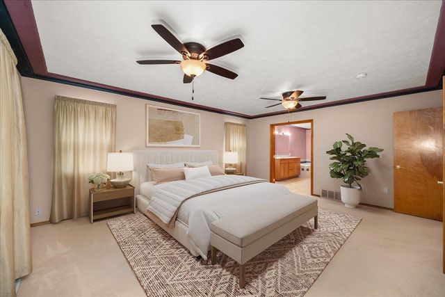 23216 E Morris Rd, Newman Lake, WA 99025