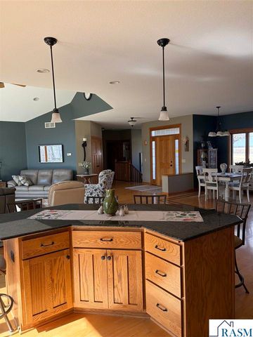 15135 550th Avenue, Good Thunder, MN 56037