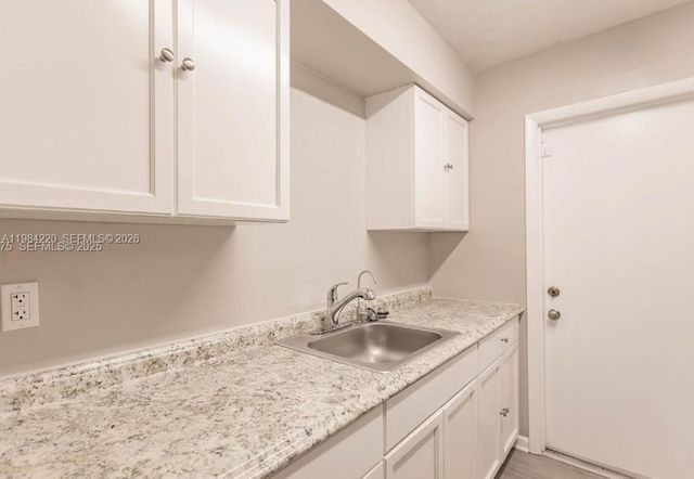 1816 Mckinley St 10, Hollywood, FL 33020