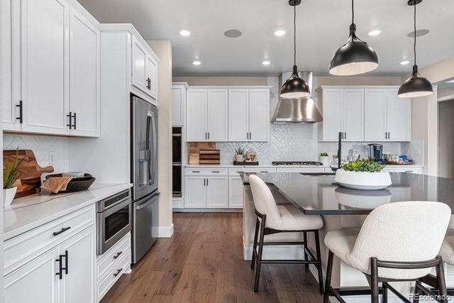 9228 Violet Way, Arvada, CO 80007