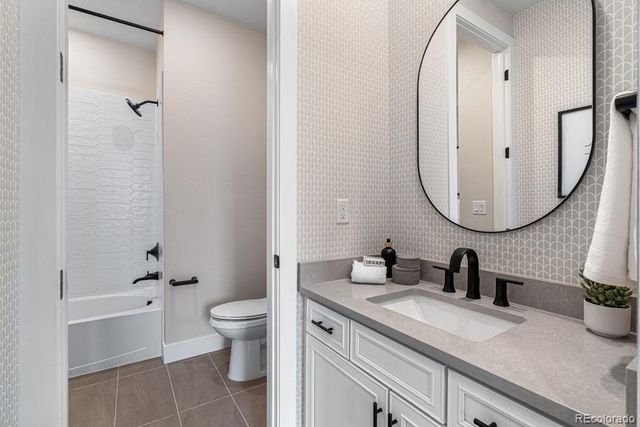 9228 Violet Way, Arvada, CO 80007