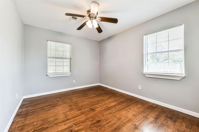 938 Vivian Avenue, Pasadena, TX 77506