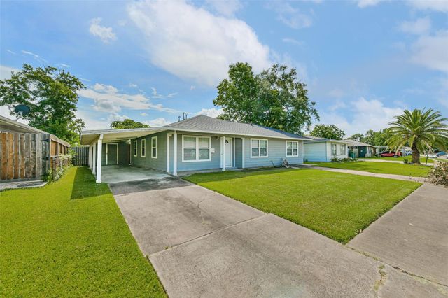 938 Vivian Avenue, Pasadena, TX 77506