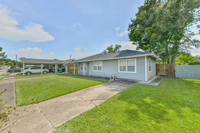 938 Vivian Avenue, Pasadena, TX 77506