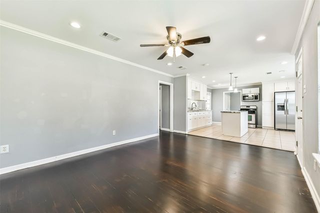 938 Vivian Avenue, Pasadena, TX 77506