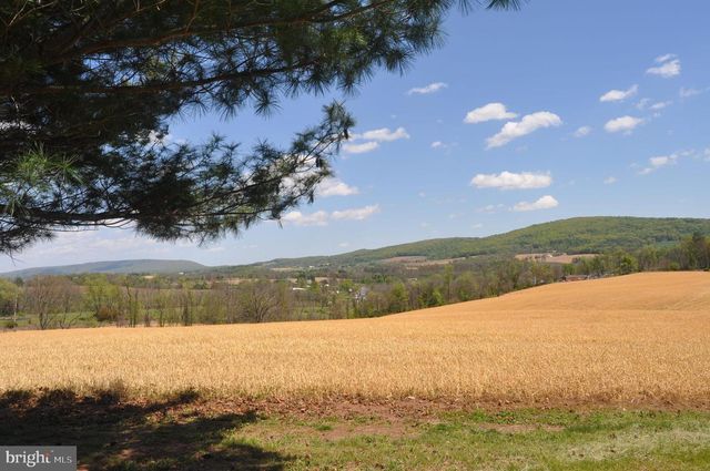 1283 ARMSTRONG VALLEY RD, Halifax, PA 17032