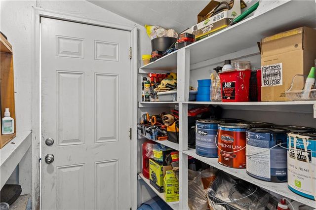 14 Myrtle ST, Hampton, VA 23669