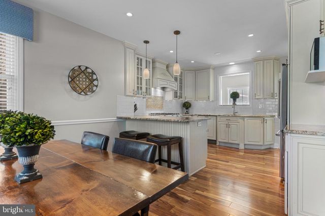 290 WENTWORTH RD, Wayne, PA 19087
