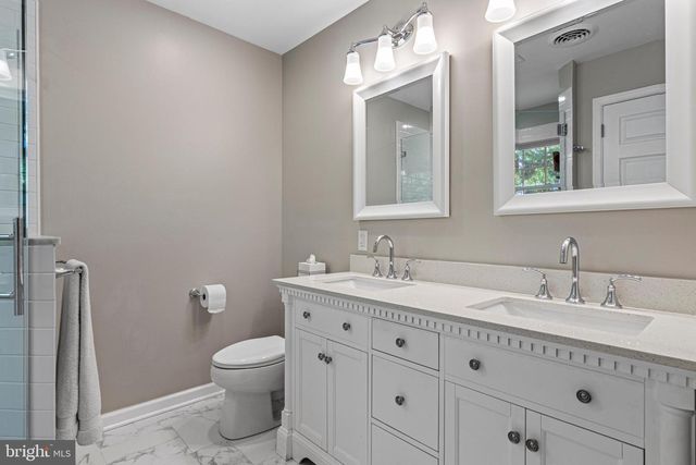 290 WENTWORTH RD, Wayne, PA 19087