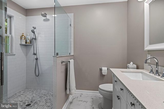 290 WENTWORTH RD, Wayne, PA 19087