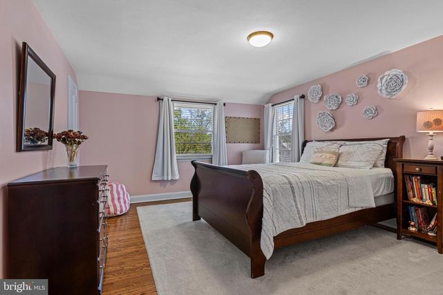 290 WENTWORTH RD, Wayne, PA 19087