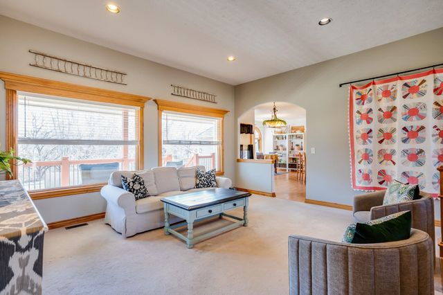 4860 N Wyndham Rd, Park City, KS 67219