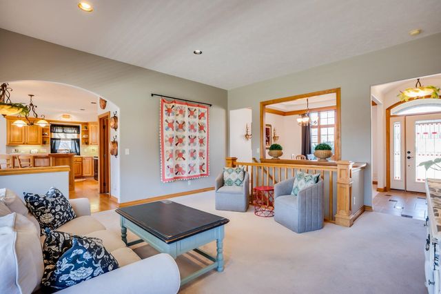 4860 N Wyndham Rd, Park City, KS 67219